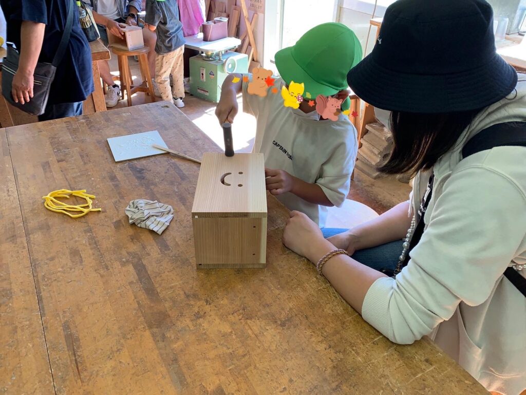 親子で木工体験。 | 秋田県能代市の木工教室・木工制作｜木の学校